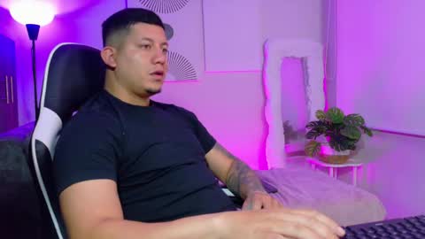 Roberto online show from 5, 6, 2026