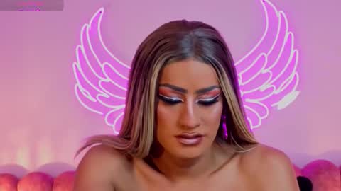 Scarlett online show from 17, 9, 2025