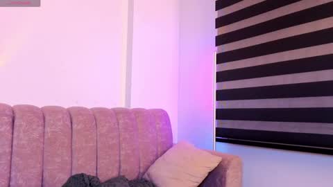 Scarlett online show from 11, 4, 2026