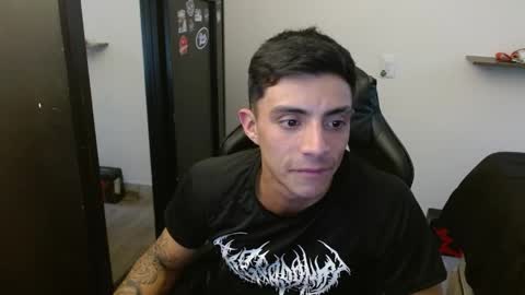 Snapshot of _schnnneider_ chatting on 19, 5, 2026 SCHNEIDER online show from 19, 5, 2026