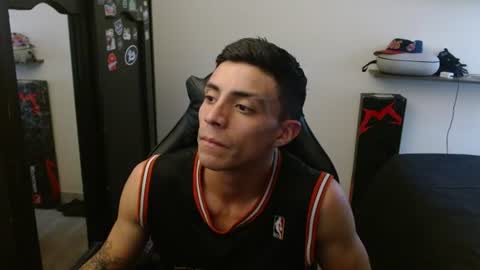 Snapshot of _schnnneider_ chatting on 26, 6, 2026 SCHNEIDER online show from 26, 6, 2026