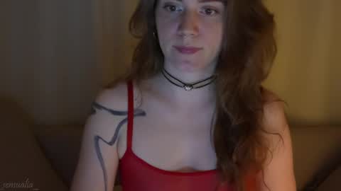 Snapshot of _sensualia_ chatting on 10, 5, 2026 Lia online show from 10, 5, 2026