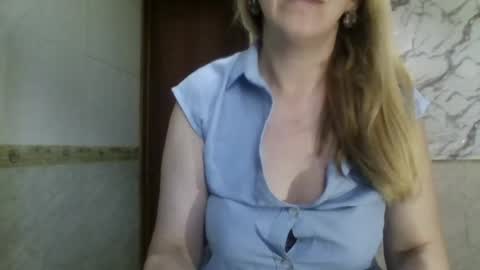 Snapshot of _sexyxsveta_ chatting on 13, 6, 2026 SexyXSveta online show from 13, 6, 2026
