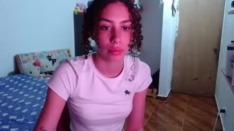 Snapshot of _shanellxxx chatting on 15, 5, 2026 _shanellxxx online show from 15, 5, 2026