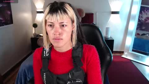 _sharlotte777 online show from 24, 2, 2025