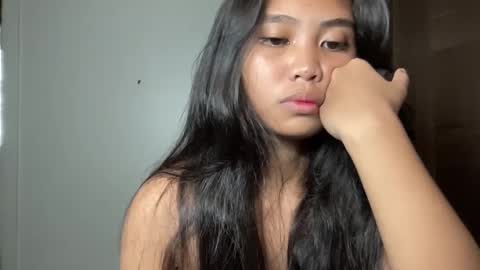 _shinelee online show from 8, 3, 2025