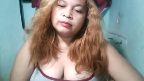 Snapshot of _simply_mama chatting on 9, 7, 2026 _simply_mama online show from 9, 7, 2026