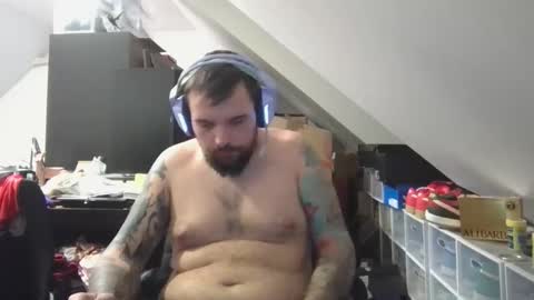 Snapshot of _smiley_bear27 chatting on 3, 11, 2025 _smiley_bear27 online show from 3, 11, 2025