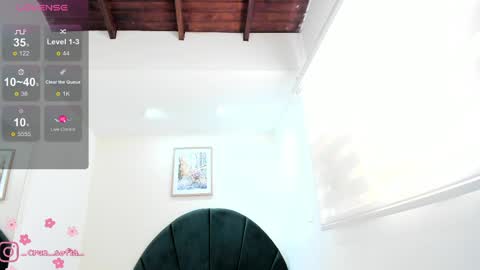 Snapshot of _sofia_cruz chatting on 8, 6, 2026 640 200 online show from 8, 6, 2026