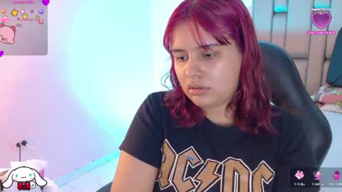 Snapshot of _sowy_venus_ chatting on 4, 7, 2026 V E N U S online show from 4, 7, 2026