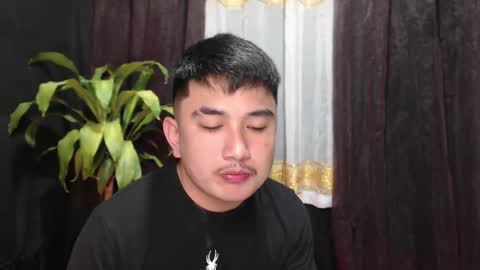 _superhotlatino_ online show from 23, 4, 2026