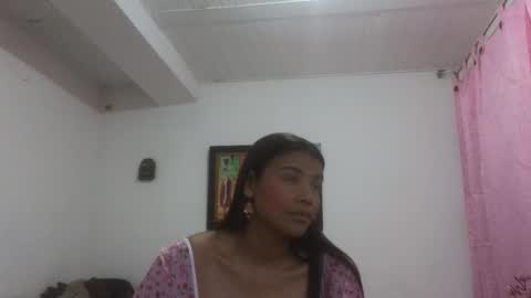 Snapshot of _sweet_vict0ria1 chatting on 2, 3, 2026 0900 p.m a 0500 a.m Colombia time UTC -5 online show from 2, 3, 2026