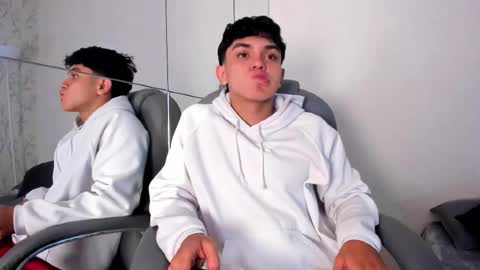 _taylorblack online show from 15, 3, 2026