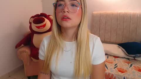 _tiffany1 online show from 28, 2, 2026