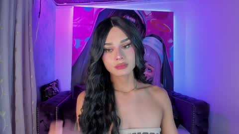 Snapshot of _tiffany_collins chatting on 28, 4, 2026 tiffany online show from 28, 4, 2026