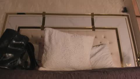 Rousse  online show from 20, 11, 2025