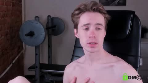 Snapshot of _tokyo_ghoul chatting on 15, 11, 2025 _tokyo_ghoul online show from 15, 11, 2025