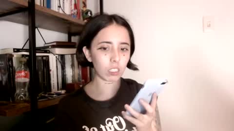 Snapshot of _trriak_ chatting on 4, 3, 2025 luna online show from 4, 3, 2025