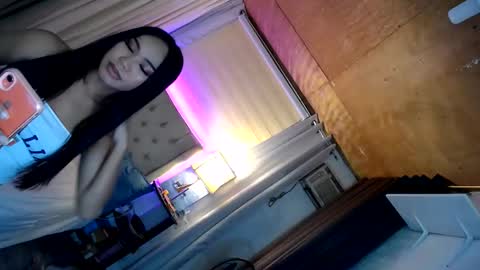 MS. apple online show from 17, 1, 2025