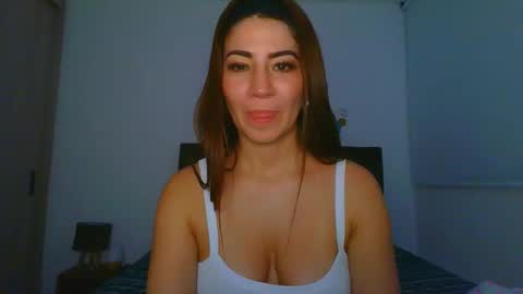Snapshot of _violeta_white_ chatting on 27, 2, 2025 Violeta online show from 27, 2, 2025