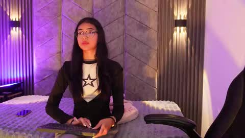   online show from 27, 3, 2026