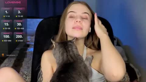 Snapshot of _wednesday_addams_ chatting on 14, 10, 2025 Vera online show from 14, 10, 2025