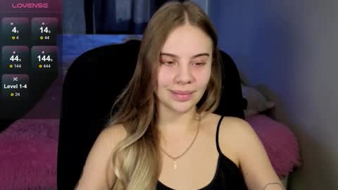 Snapshot of _wednesday_addams_ chatting on 24, 10, 2025 Vera online show from 24, 10, 2025