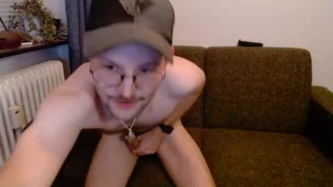 _whoisthatguy_ online show from 5, 11, 2025