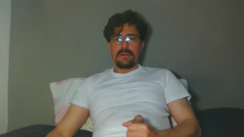 Snapshot of _yjesneth2011 chatting on 3, 11, 2025 _yjesneth2011 online show from 3, 11, 2025