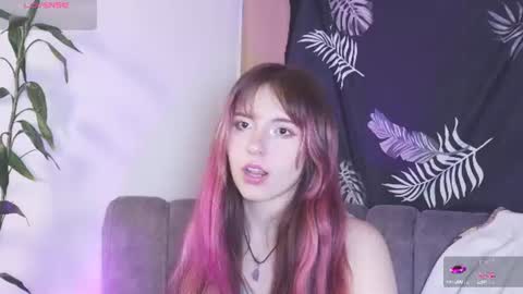 Snapshot of _yourcherrybomb chatting on 5, 7, 2026 _yourcherrybomb online show from 5, 7, 2026