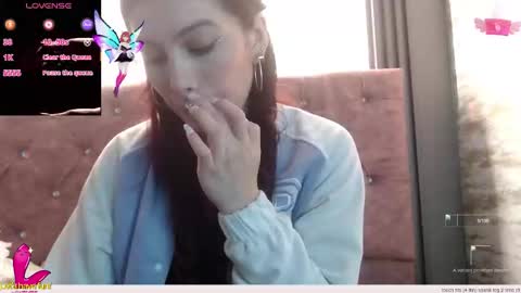 Yuyi online show from 28, 11, 2025