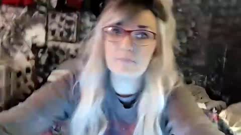Bree Anna online show from 12, 1, 2025