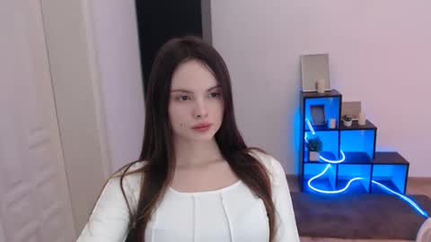 Snapshot of a_ariella_ chatting on 5, 12, 2025 a_ariella_ online show from 5, 12, 2025