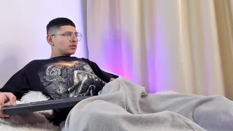 alejo online show from 18, 12, 2024