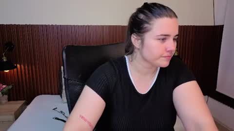 Snapshot of aabby_lee chatting on 19, 7, 2026 Abby Lee online show from 19, 7, 2026
