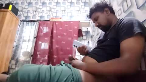 Aachujos online show from 31, 10, 2025