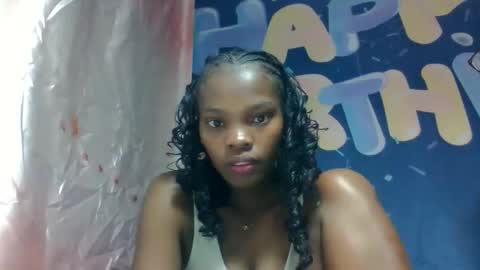 Snapshot of aadienne chatting on 31, 5, 2026 aadienne online show from 31, 5, 2026