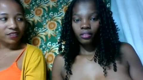 Snapshot of aadienne chatting on 11, 6, 2026 aadienne online show from 11, 6, 2026