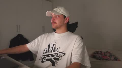 Snapshot of aalexxxxxx chatting on 20, 4, 2026 Alex online show from 20, 4, 2026