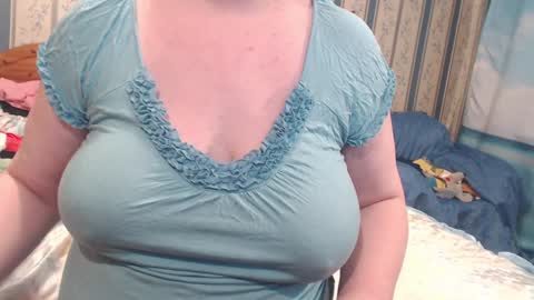 Snapshot of aamarillis chatting on 20, 12, 2024 NINA online show from 20, 12, 2024