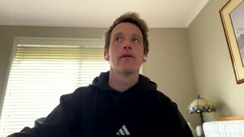 Snapshot of aanal341330 chatting on 4, 10, 2025 Kris online show from 4, 10, 2025