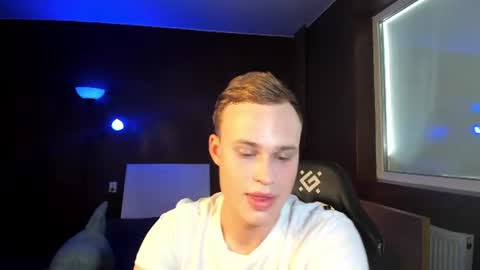 Aaron online show from 8, 6, 2026