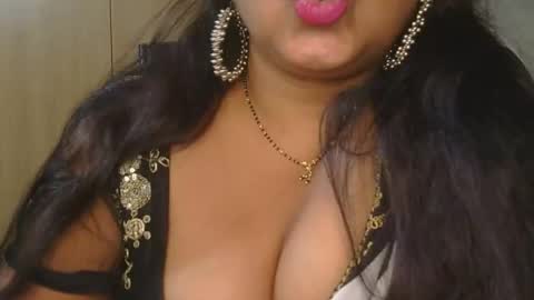 Snapshot of aaradhya_sexy_88 chatting on 10, 11, 2025 aaradhya_sexy_88 online show from 10, 11, 2025