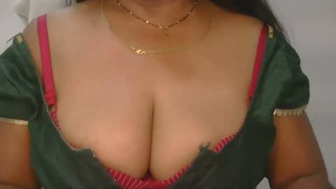 Snapshot of aaradhya_sexy_88 chatting on 29, 6, 2026 aaradhya_sexy_88 online show from 29, 6, 2026
