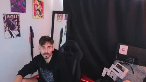 aaron_malikk online show from 27, 4, 2026