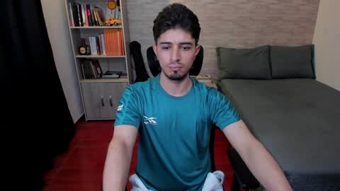 Aaron online show from 14, 12, 2024