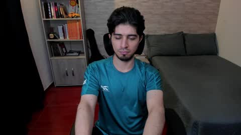 Aaron online show from 21, 2, 2025