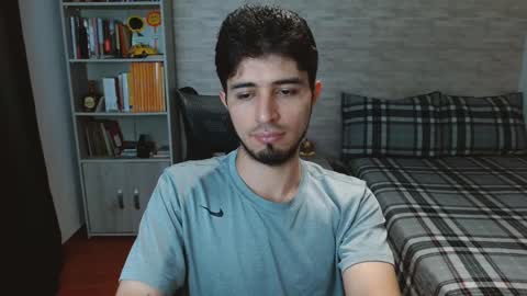 Aaron online show from 27, 9, 2025