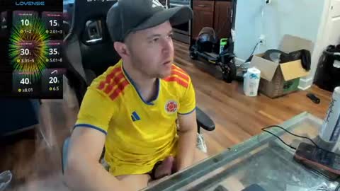 Snapshot of aaron_skye chatting on 28, 6, 2026 Aaron Skye online show from 28, 6, 2026