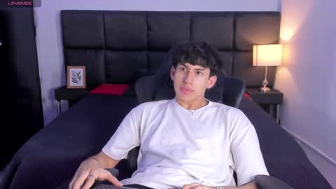 Aron online show from 10, 9, 2025